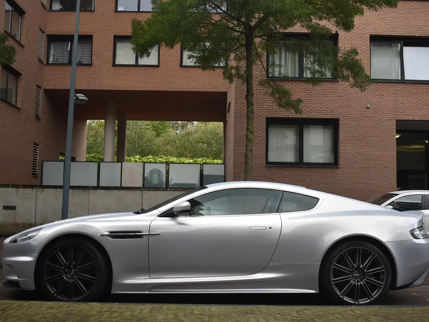 Aston Martin DBS DBS 6.0 V12 Silver - 1