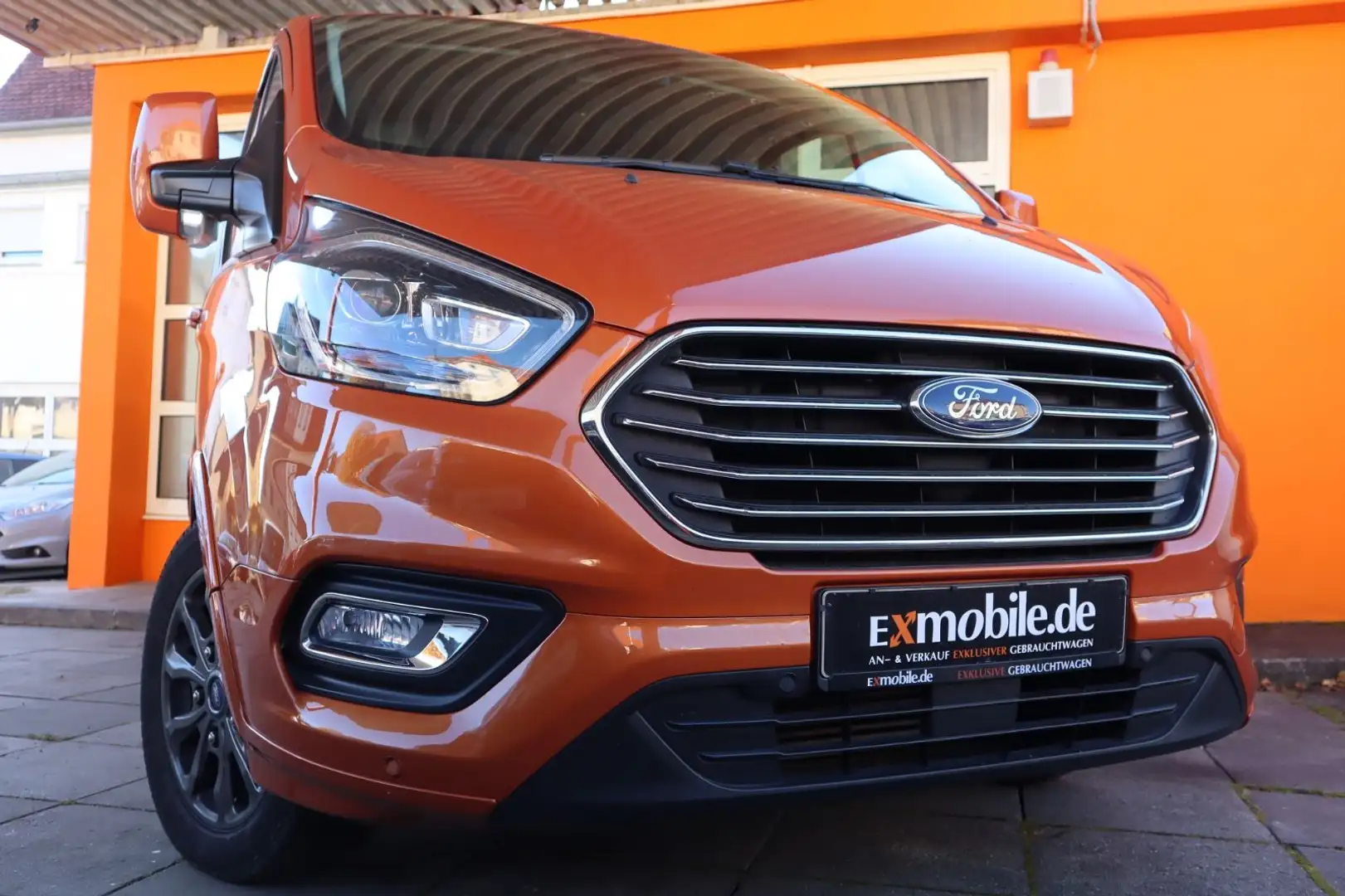 Ford Tourneo Custom TOURNEO CUSTOM L1 TITANIUM* AHK* LEDER* 8 SITZER Orange - 1