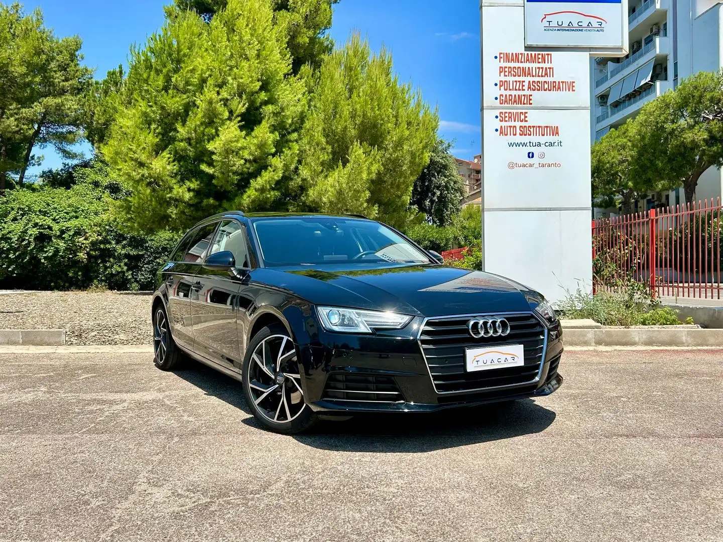 Audi A4 Business 2.0 35 TDI Nero - 2