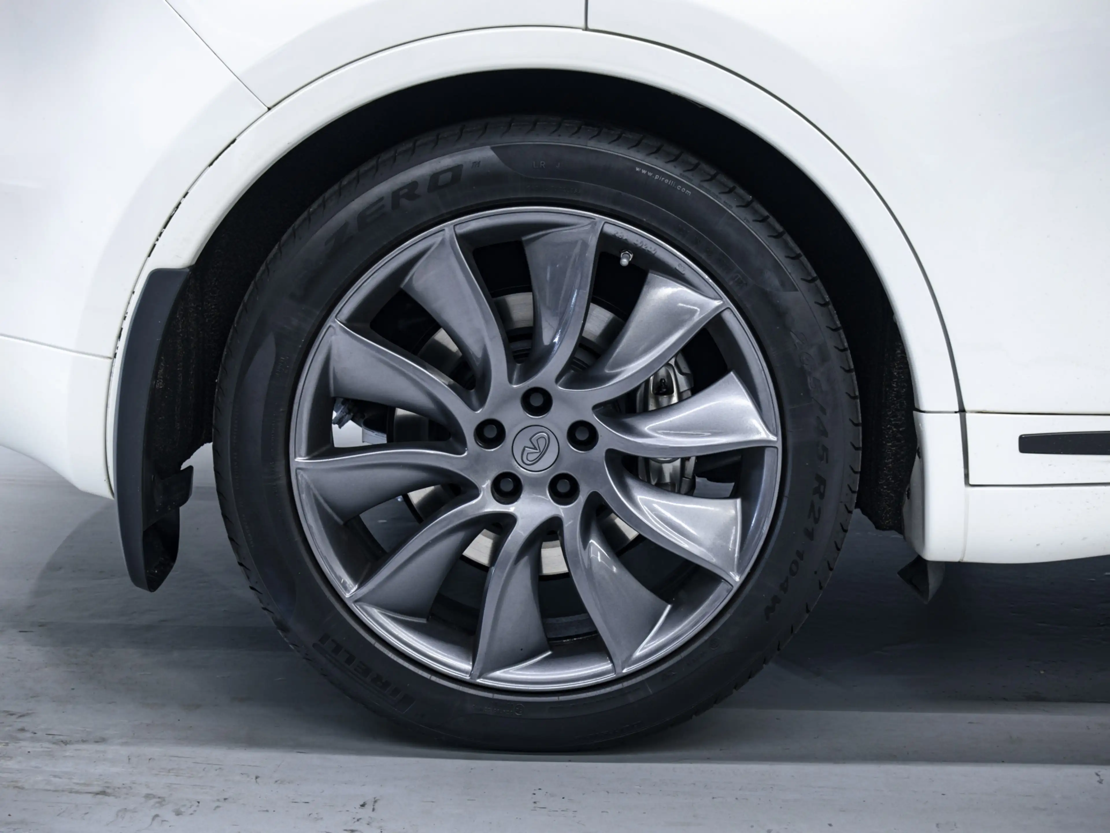 Infiniti FX 50 S AWD | 5.0L V8 | Automaat Youngtimer — photo 8