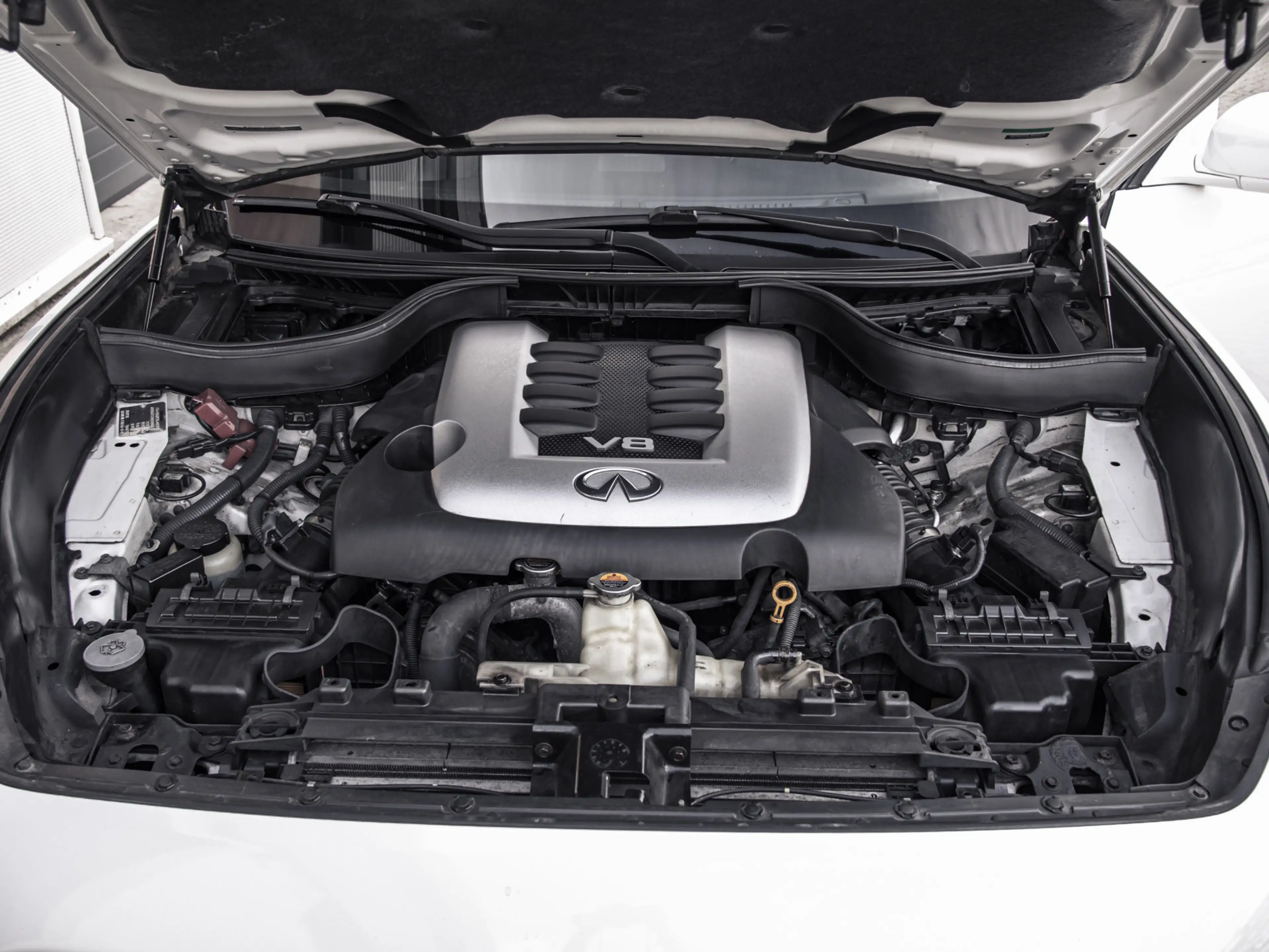 Infiniti FX 50 S AWD | 5.0L V8 | Automaat Youngtimer — photo 9