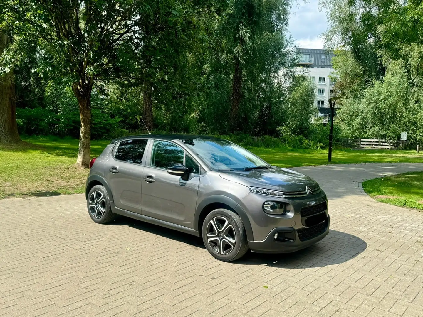 Citroen C3 C3 1.2i PureTech Highlight Gris - 1