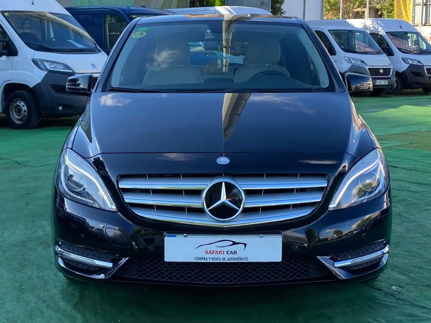 Mercedes-Benz B 180 180CDI BE Noir - 2