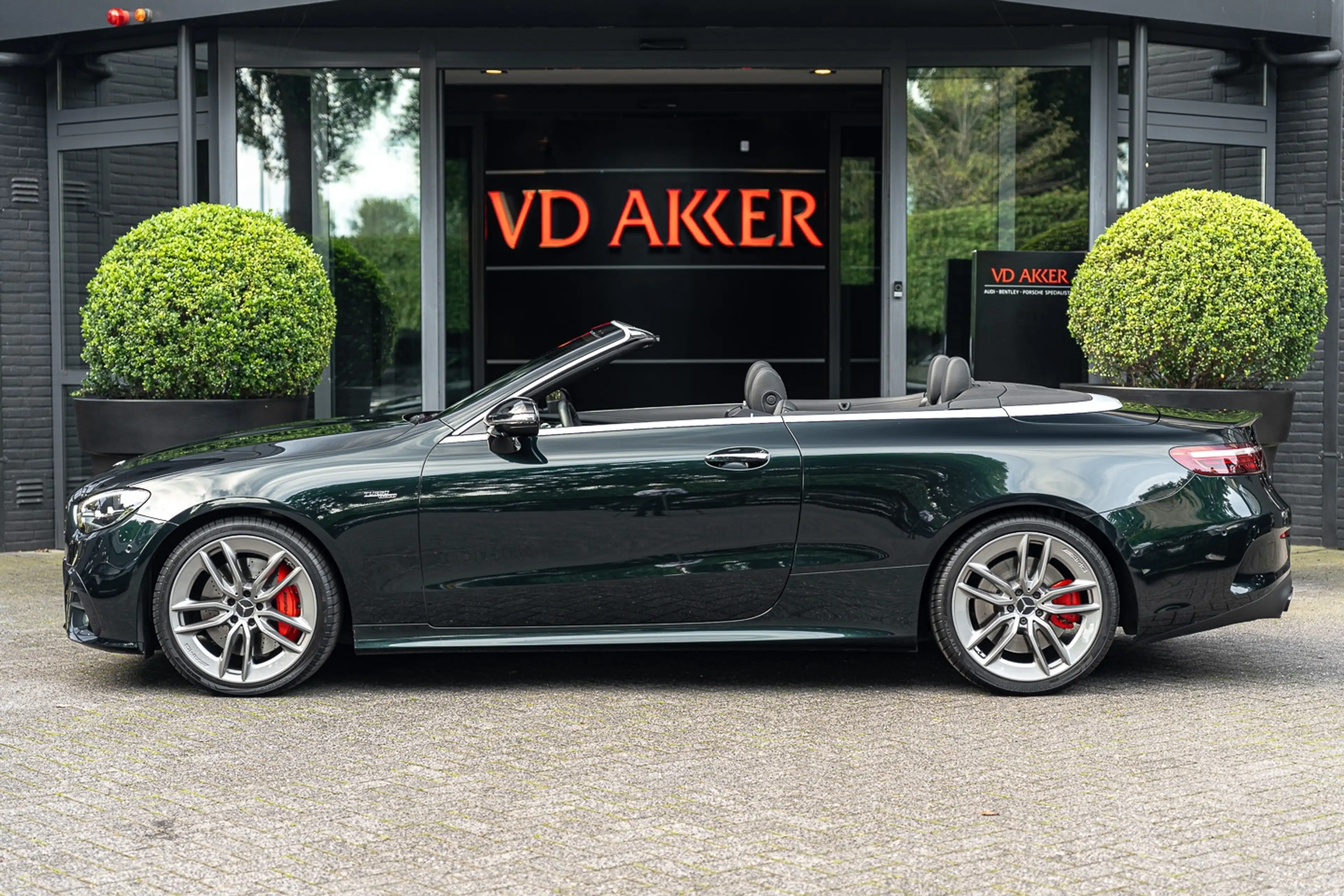Mercedes-Benz E 53 AMG E53 435pk | Nightpakket | Smaragdgroen | Head-up | — photo 6