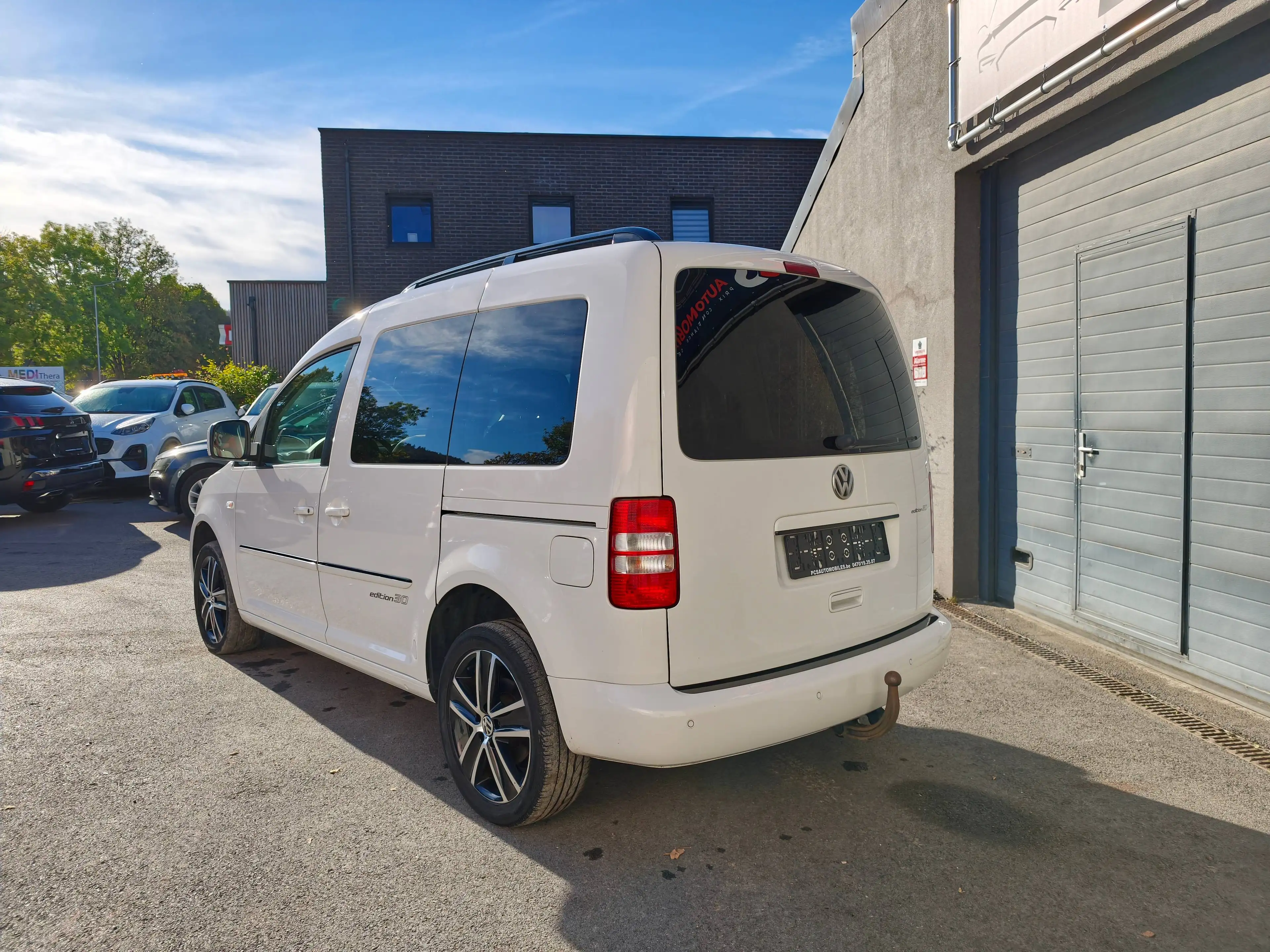 Volkswagen Caddy 1.6 CR TDi Edition 30 DSG *CLIM*SIEGES CHAUFFANT*BLUETOOTH*GARANTIE 12 MOIS — photo 4