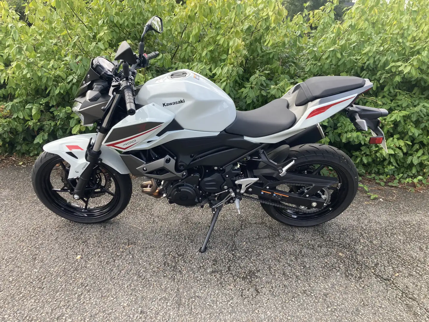 Kawasaki Z 400 Blanc - 1