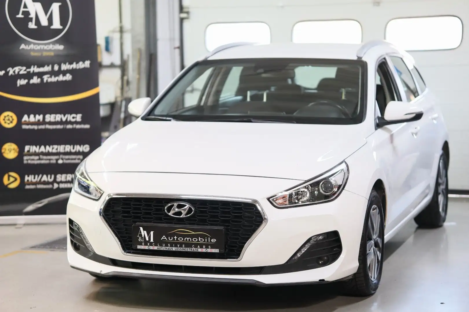 Hyundai i30 cw Trend Bianco - 1