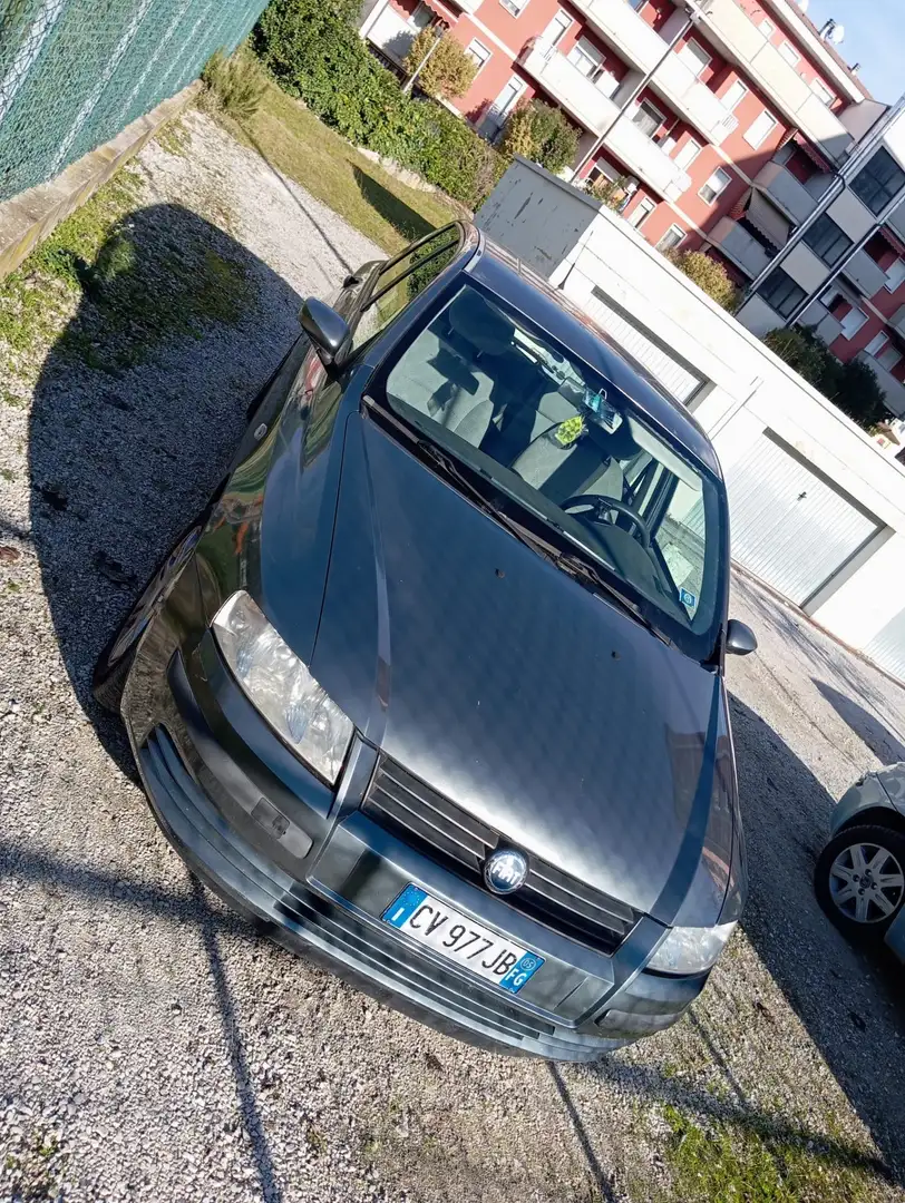 Fiat Stilo 5p 1.6 16v Dynamic - 2