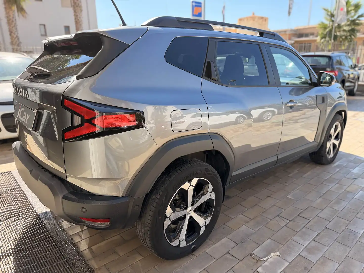 Dacia Duster III 1.6 hybrid Journey 140cv - foto 4