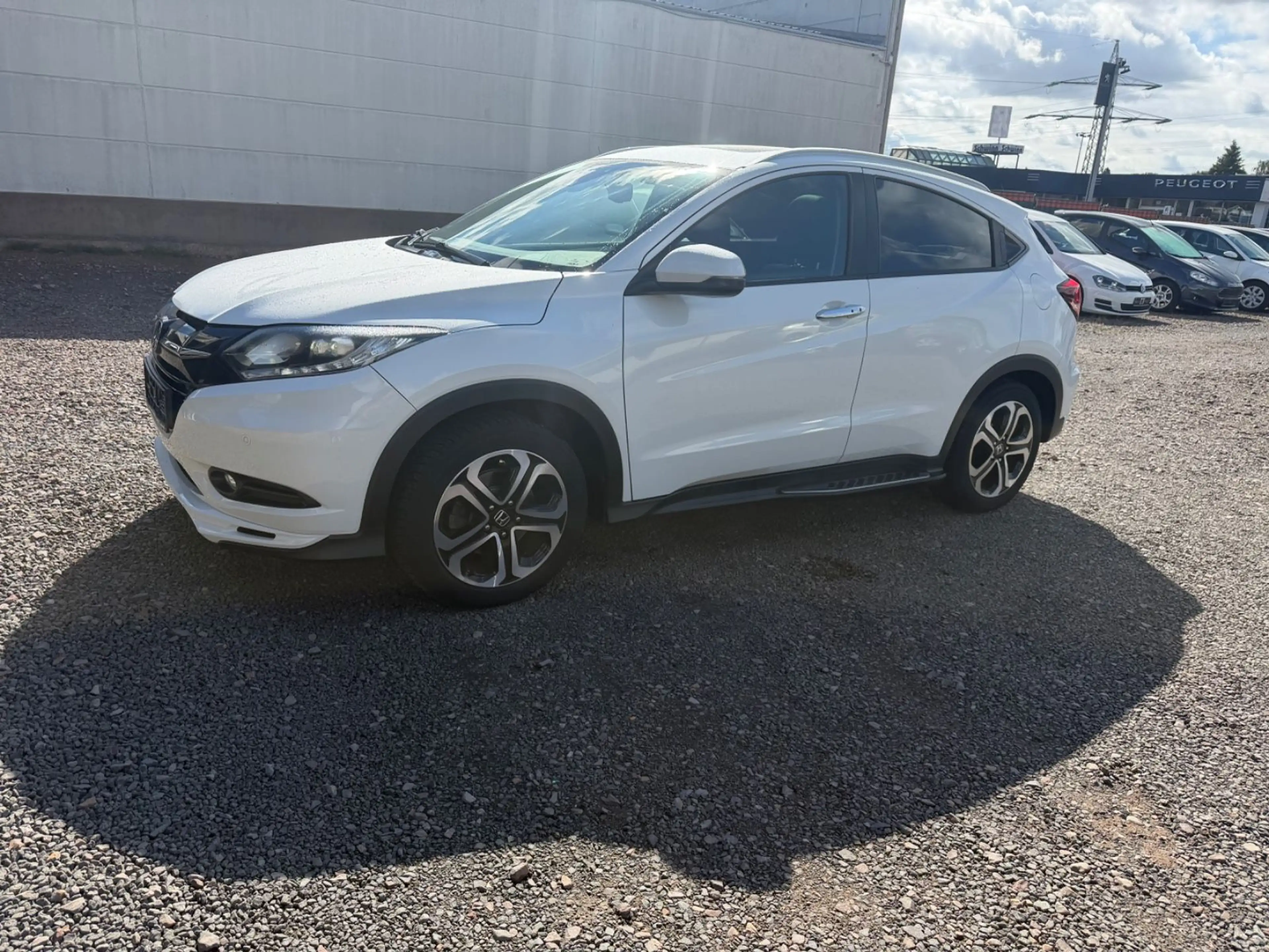 Honda HR-V Executive *Pano*AHK*SHZ*KAMERA* — photo 2