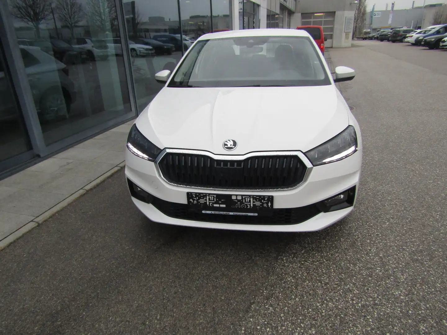Skoda Fabia Essence Weiß - 2