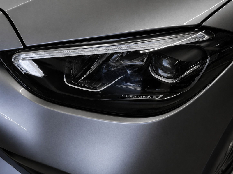Mercedes-Benz C 220 d AMG Line — photo 7
