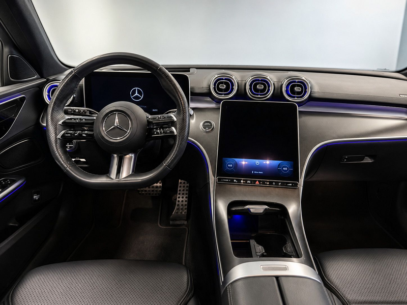 Mercedes-Benz C 220 d AMG Line — photo 6