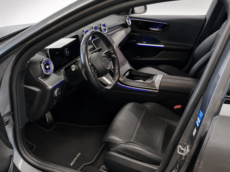 Mercedes-Benz C 220 d AMG Line — photo 5