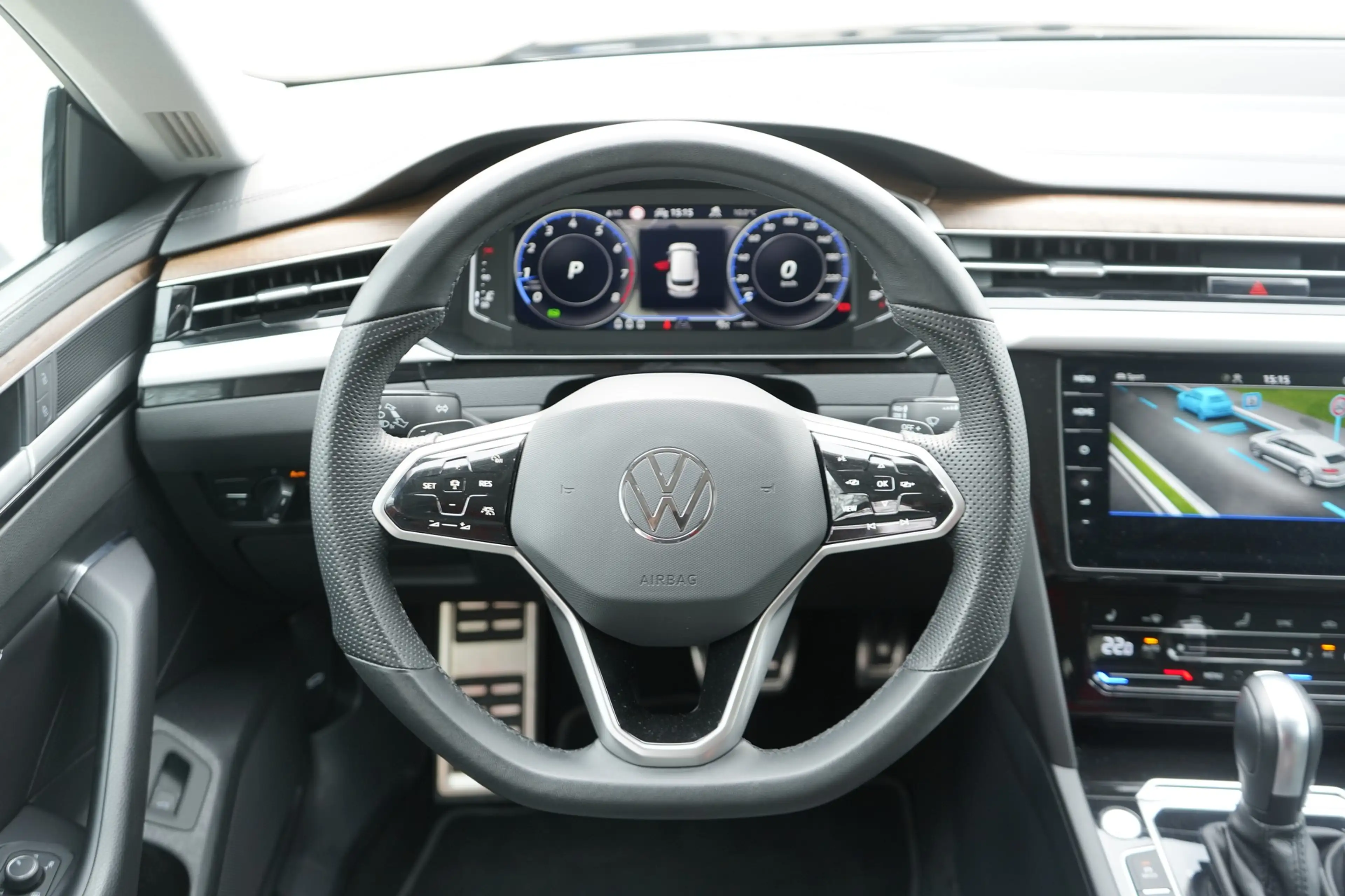Volkswagen Arteon SB 2.0 TSI DSG AHK LED Kamera Navi — photo 8