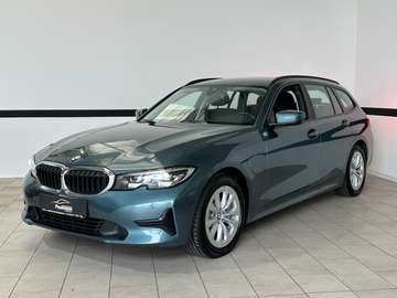 330e Touring Aut. Navi*LED*HUD*AHK*1.Hand