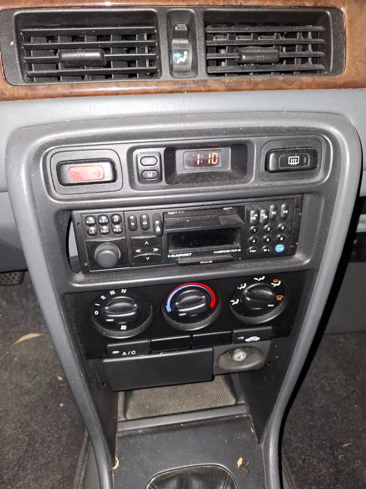 Rover 414, foto 5