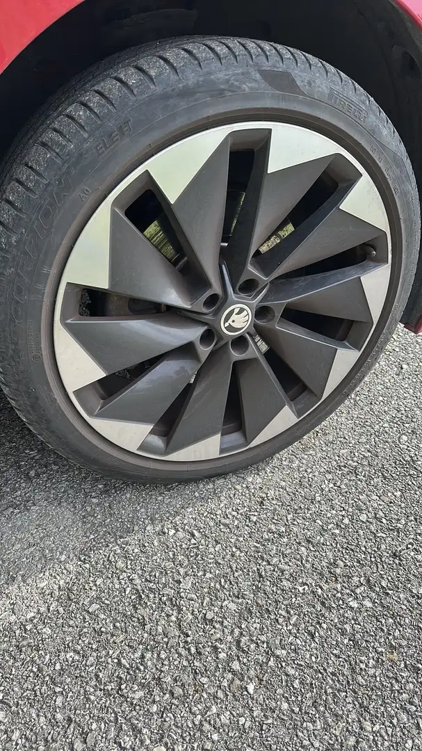 Skoda Enyaq iV 80 82kWh Sportline - 2