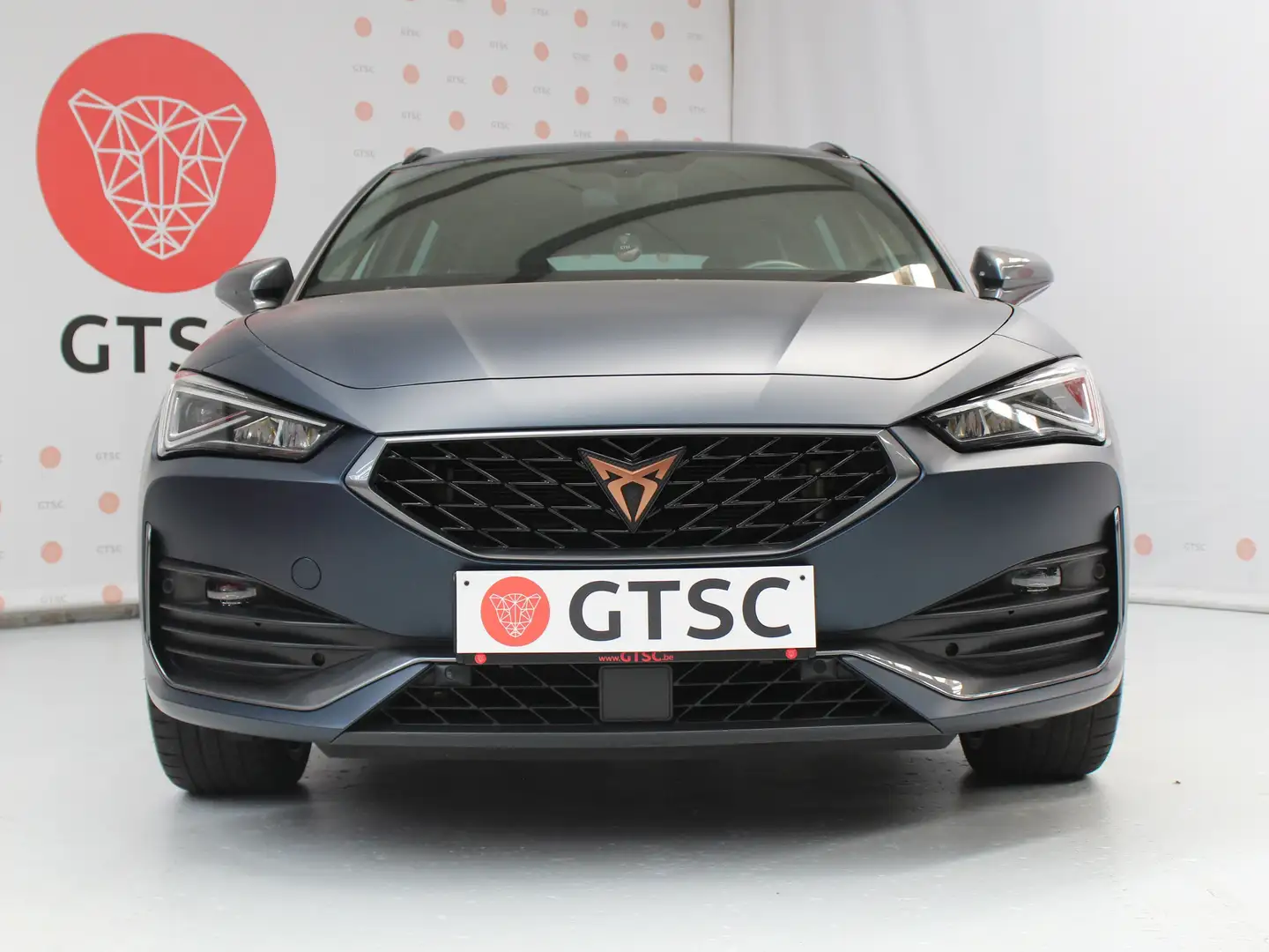 CUPRA Leon ST e-Hybrid 1.4 DSG (180 kW) Bleu - 2