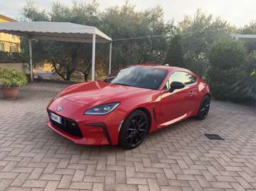 2.4 Premium Sport