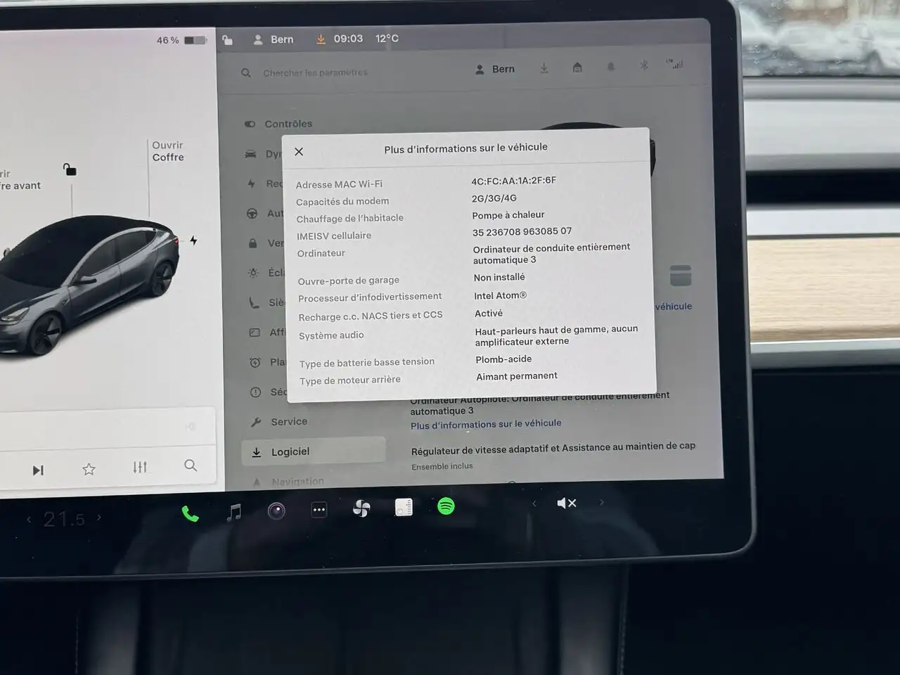 Tesla Model 3 снимка Tesla Model 3