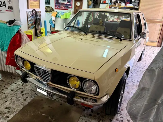 Alfa Romeo Alfetta 1.6