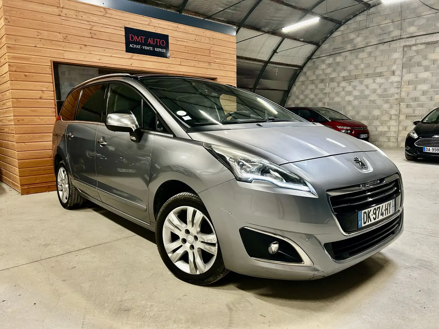 Peugeot 5008 1.6 HDi 115ch FAP BVM6 Allure 7pl - 1