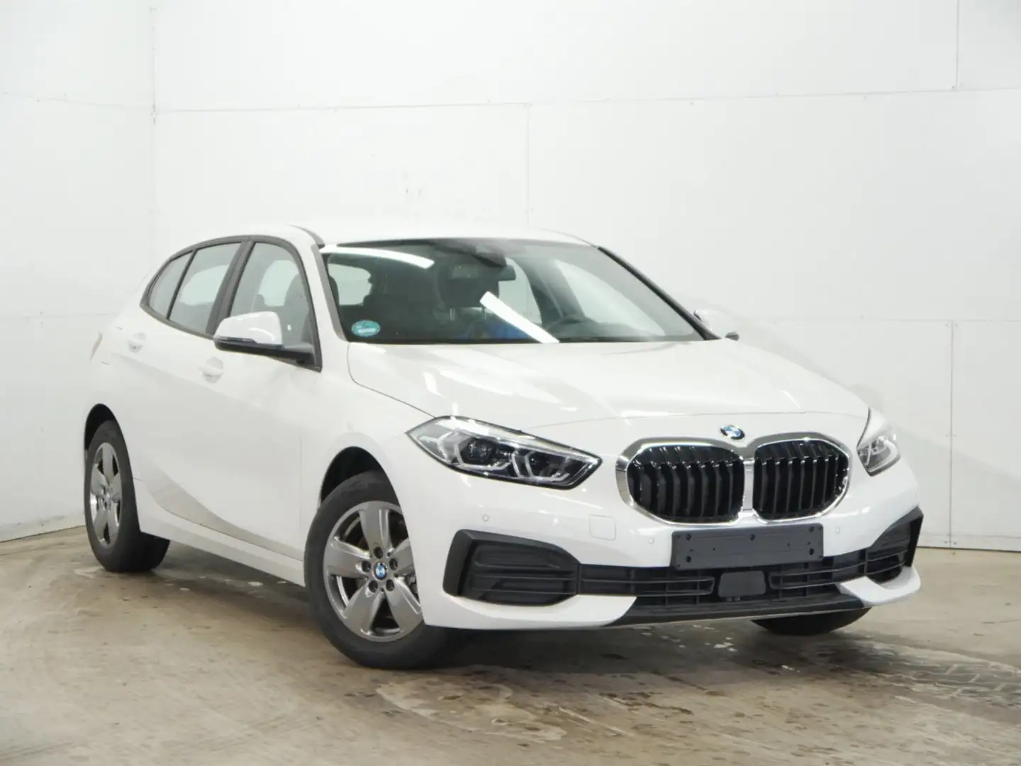 BMW 116 i Advantage LED SpurAss Navi PDC Bianco - 2