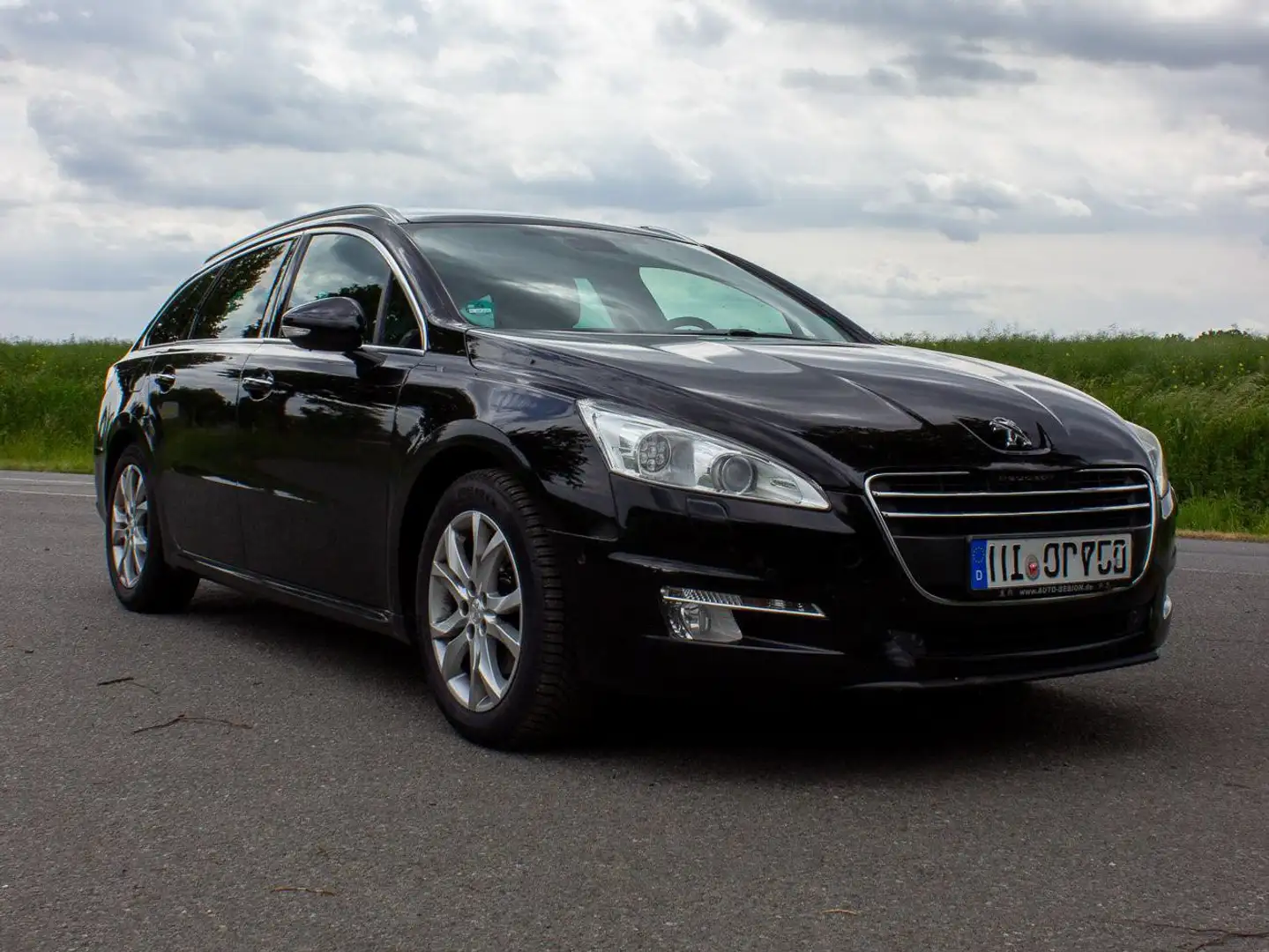Peugeot 508 508 SW Diesel SW HDi FAP 165 Automatik Business-Li Schwarz - 1