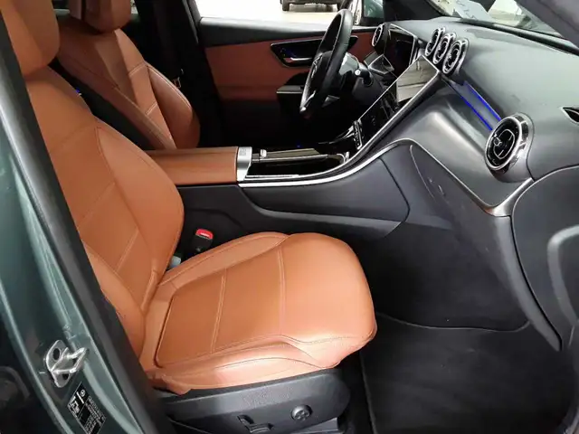 Mercedes-Benz GLC view 8