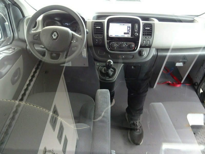 Renault Trafic 1,6 dCi 125 Energy L2H2 Hochdach Kasten,Regale,Kom — photo 4