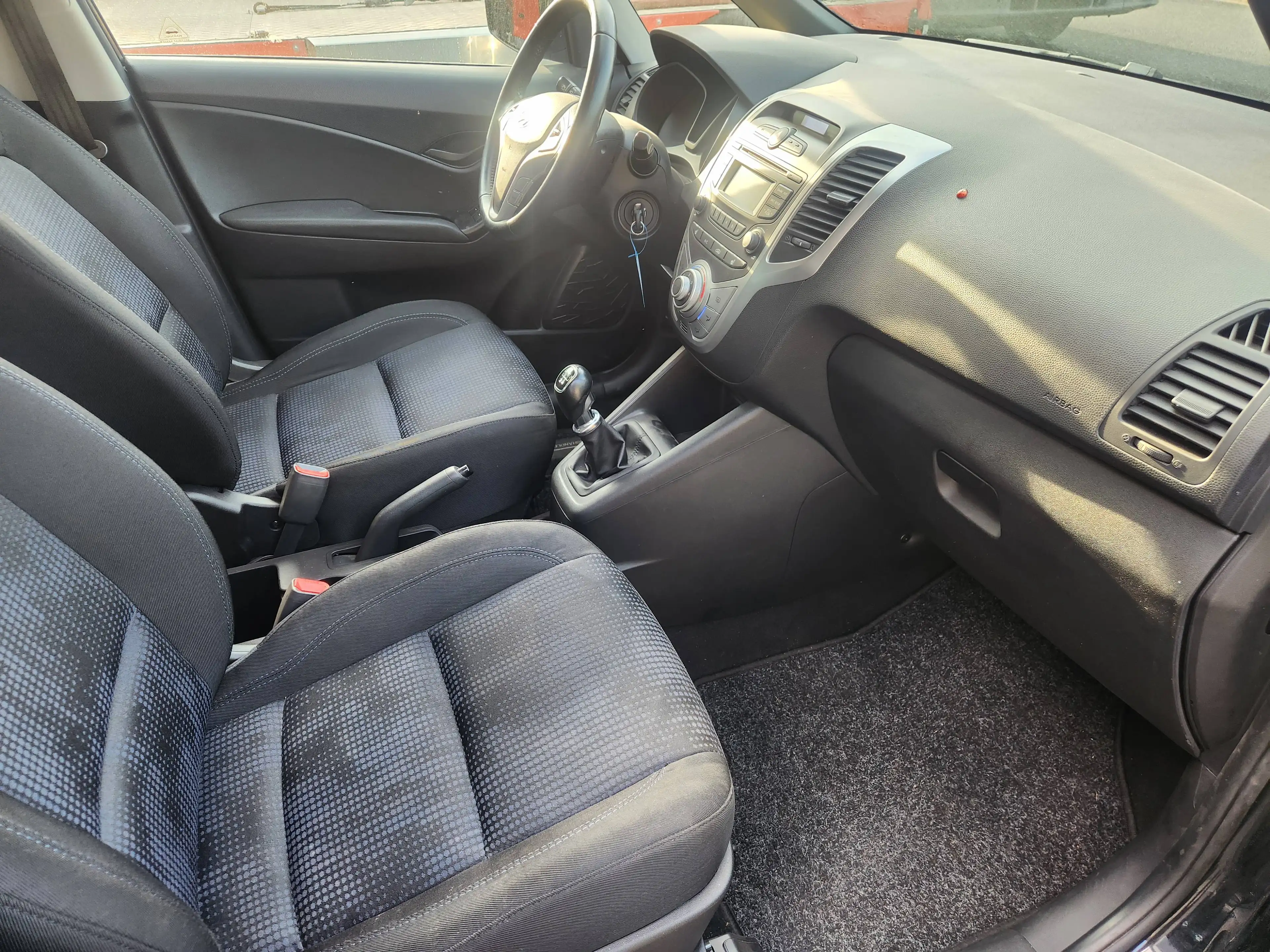Hyundai iX20 FIFA world Cup Edition HU NEU! Klima SHZ 1.Hand — photo 14