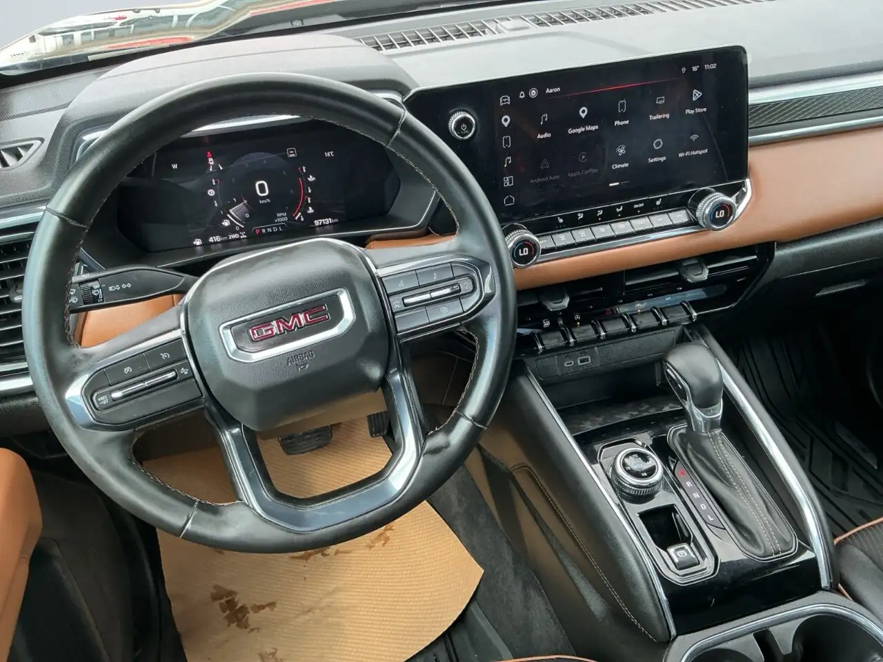 GMC Canyon photo GMC Canyon