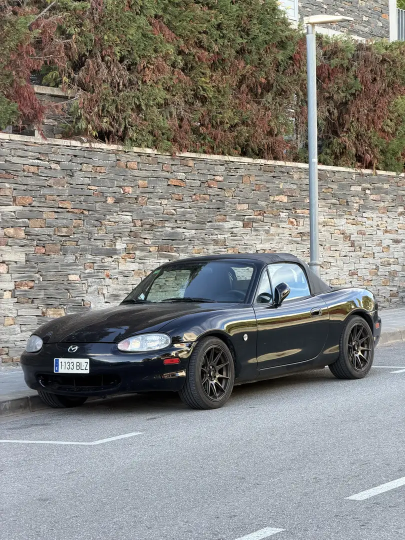 Mazda MX-5 1.9i 16V - 1
