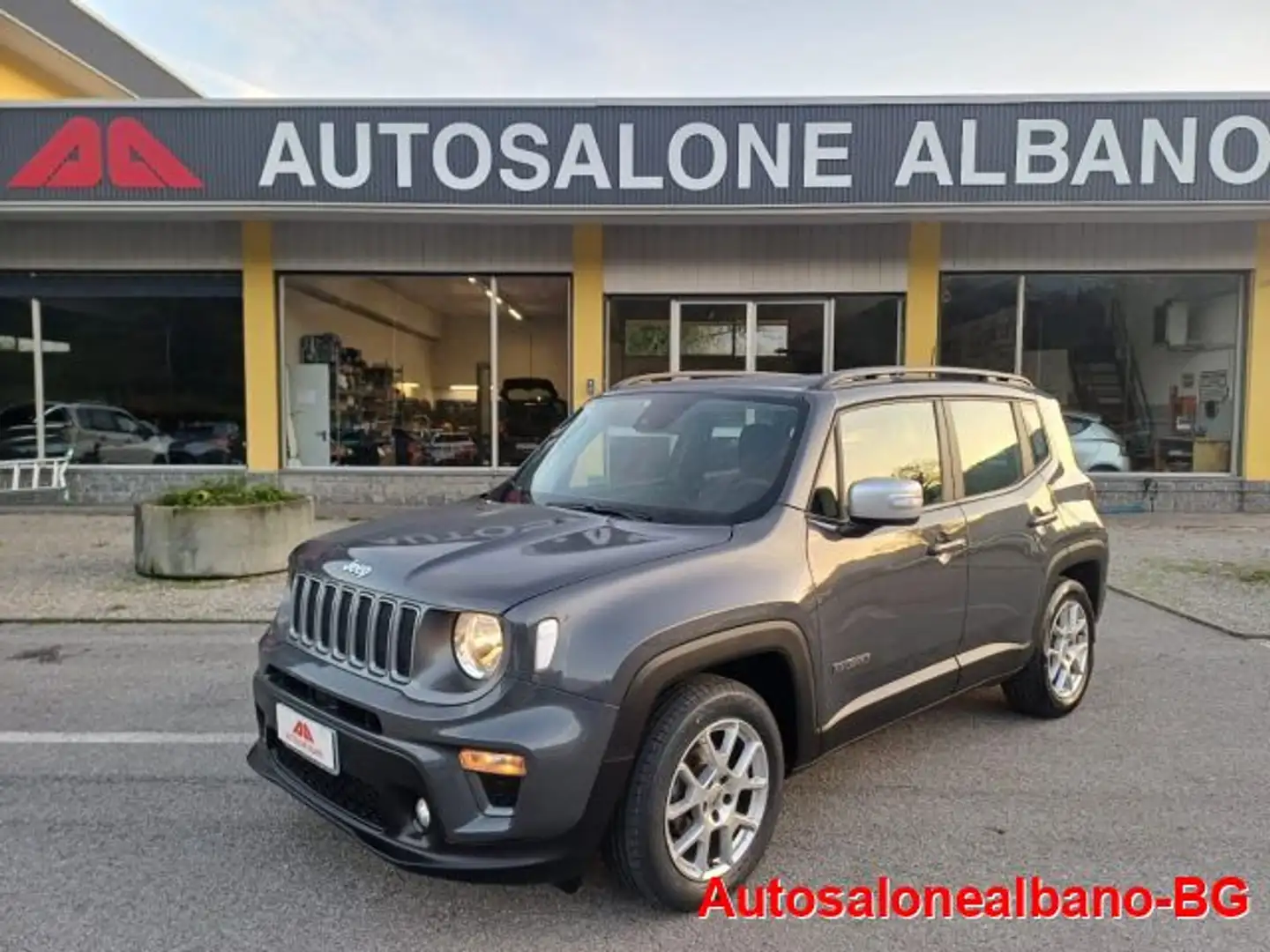 Jeep Renegade 1.6 Mjt 130 CV Limited Grigio - 1