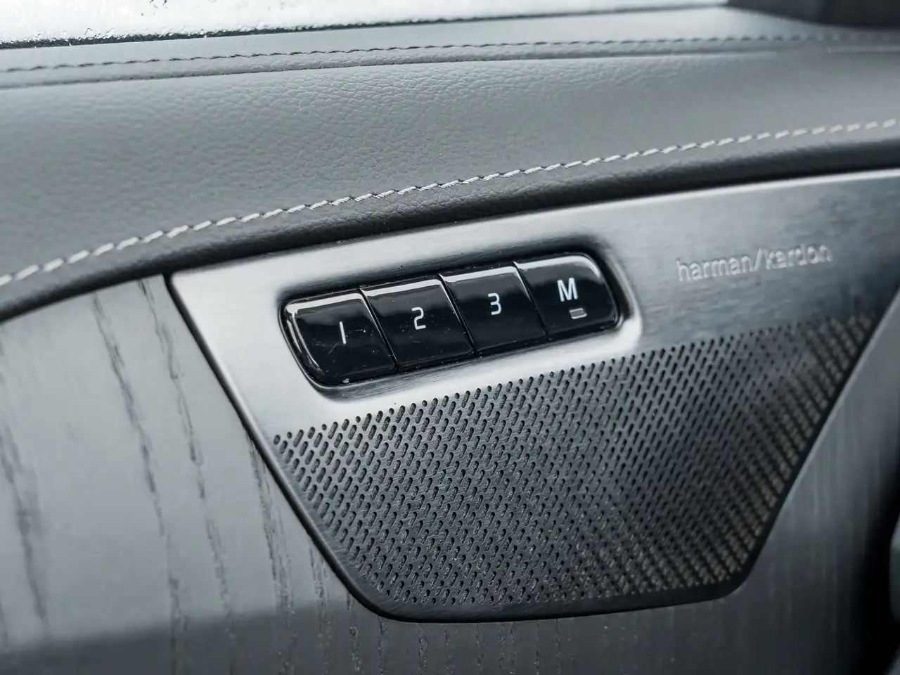 Volvo XC90 снимка Volvo XC90