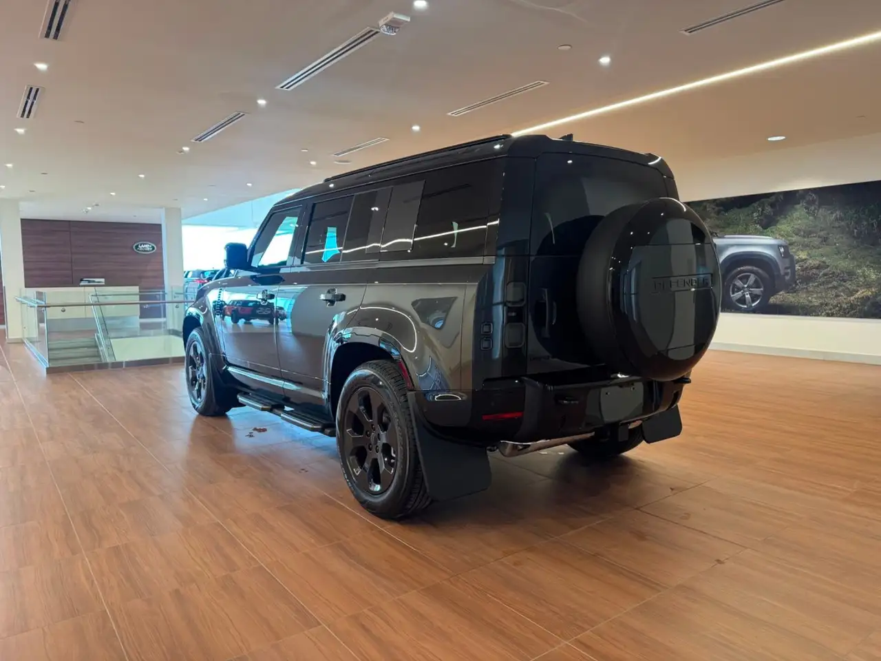Land Rover Defender снимка Land Rover Defender