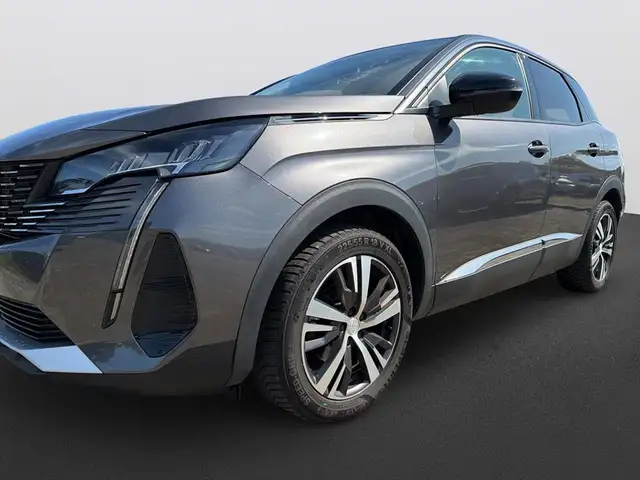 Peugeot 3008 view 9
