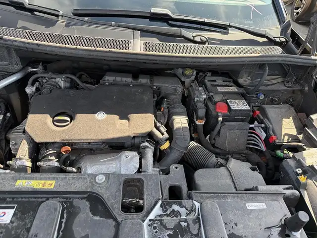 Peugeot 3008 view 5