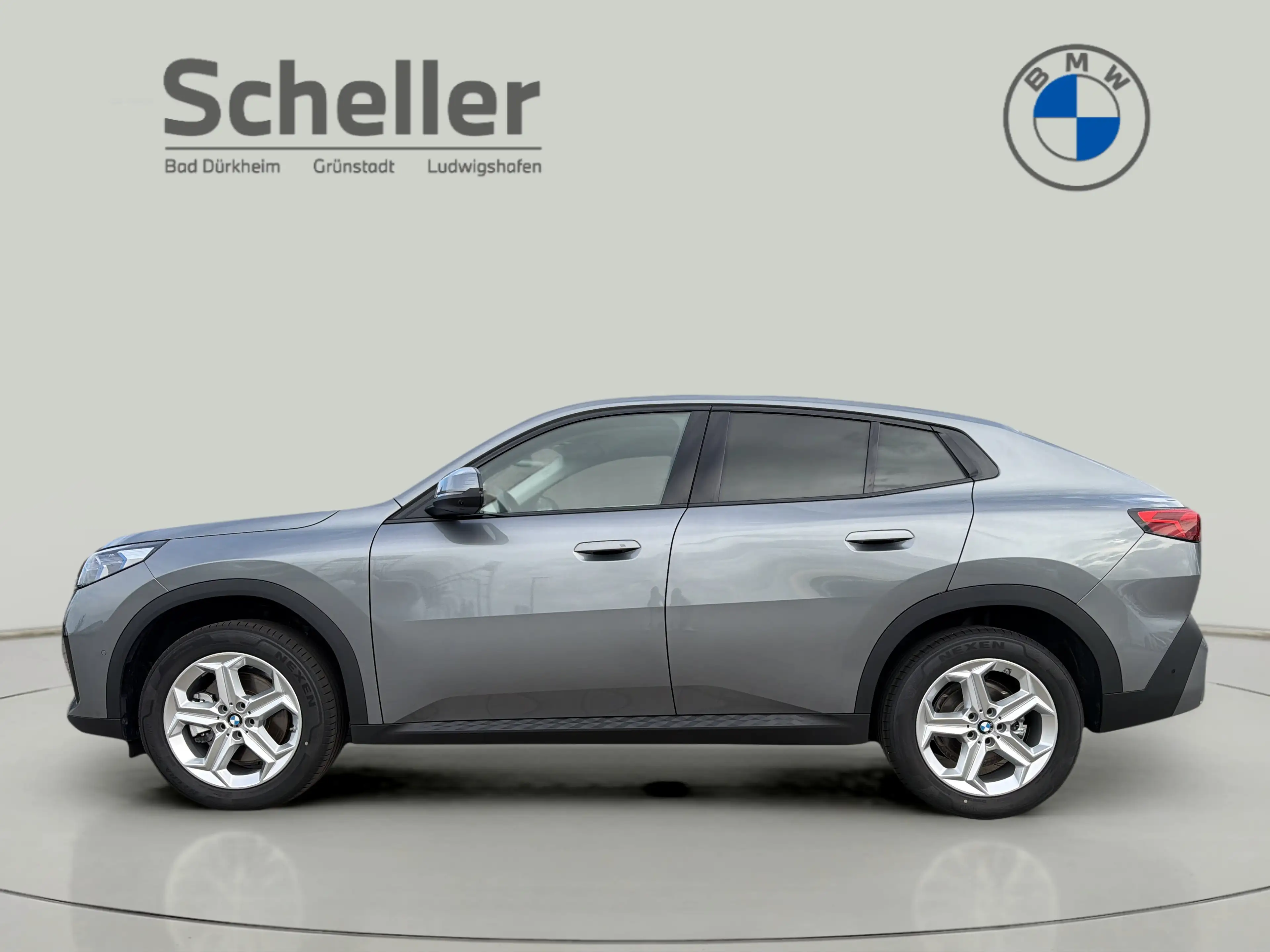 BMW X2 sDrive20i — photo 4