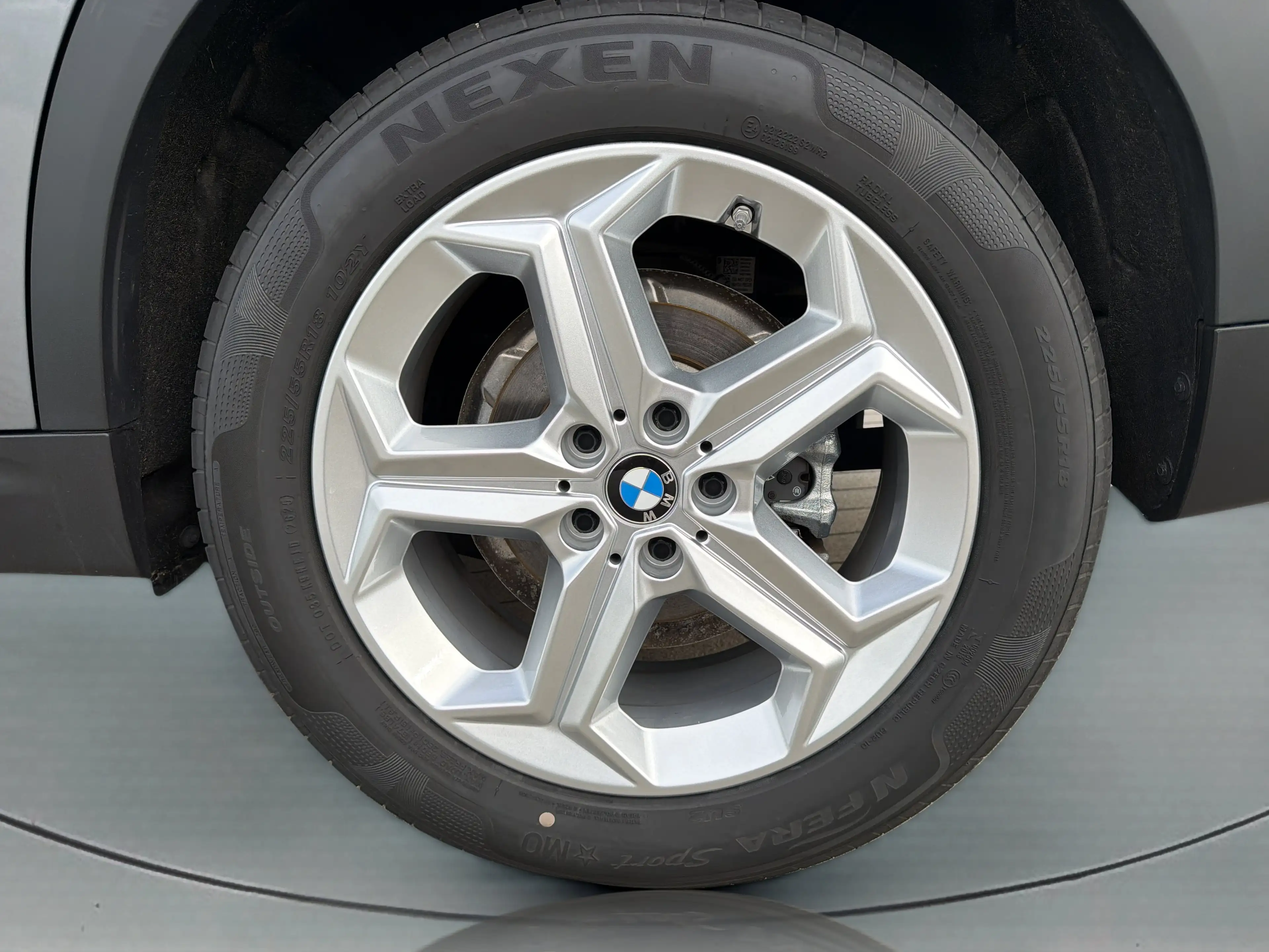 BMW X2 sDrive20i — photo 12