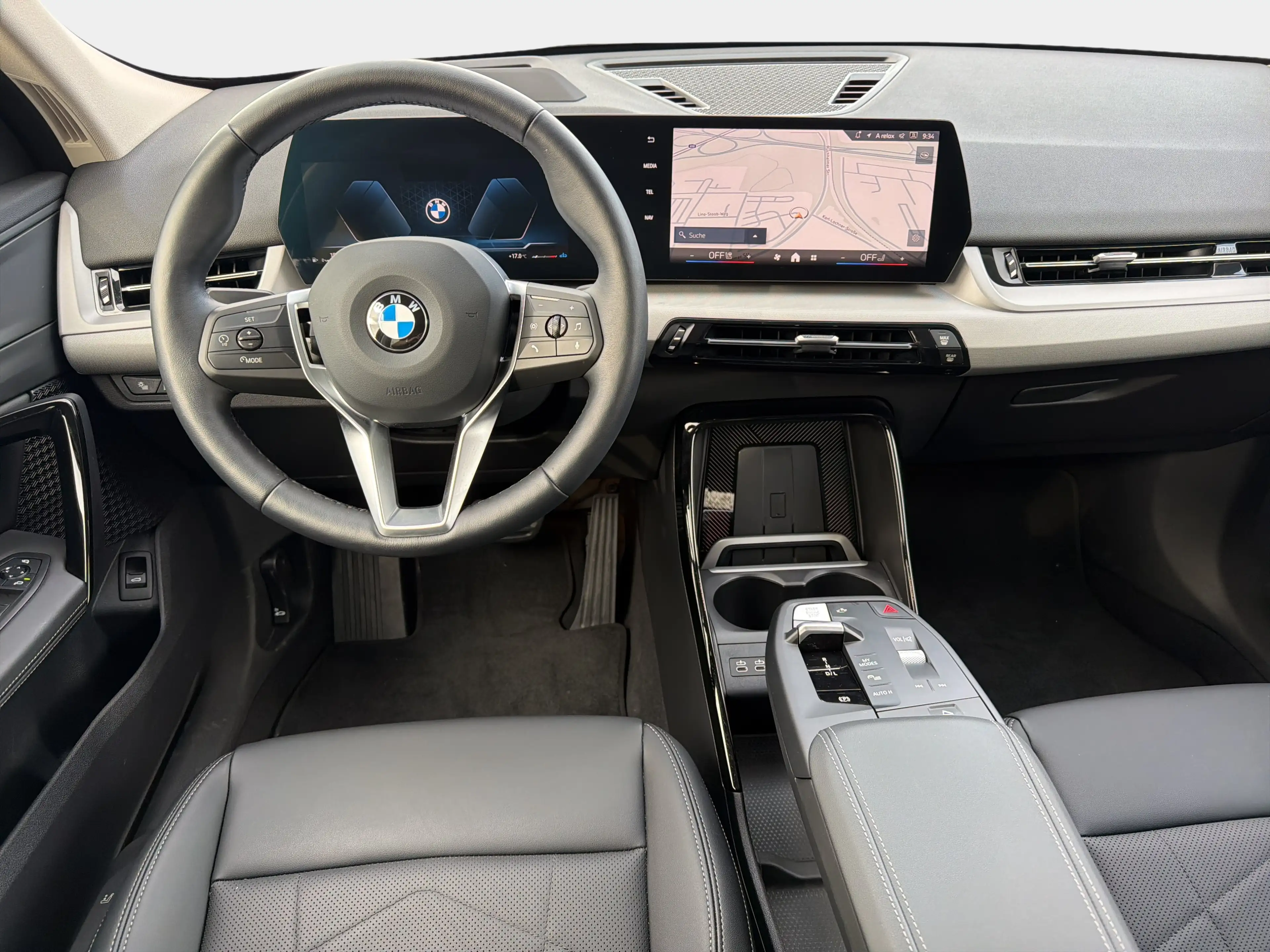 BMW X2 sDrive20i — photo 14