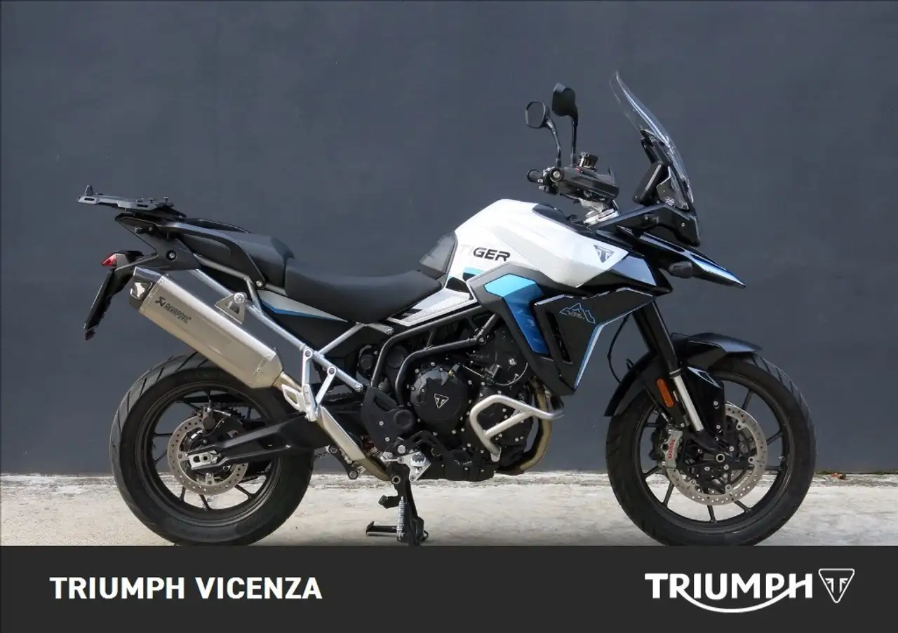 Triumph Tiger 900