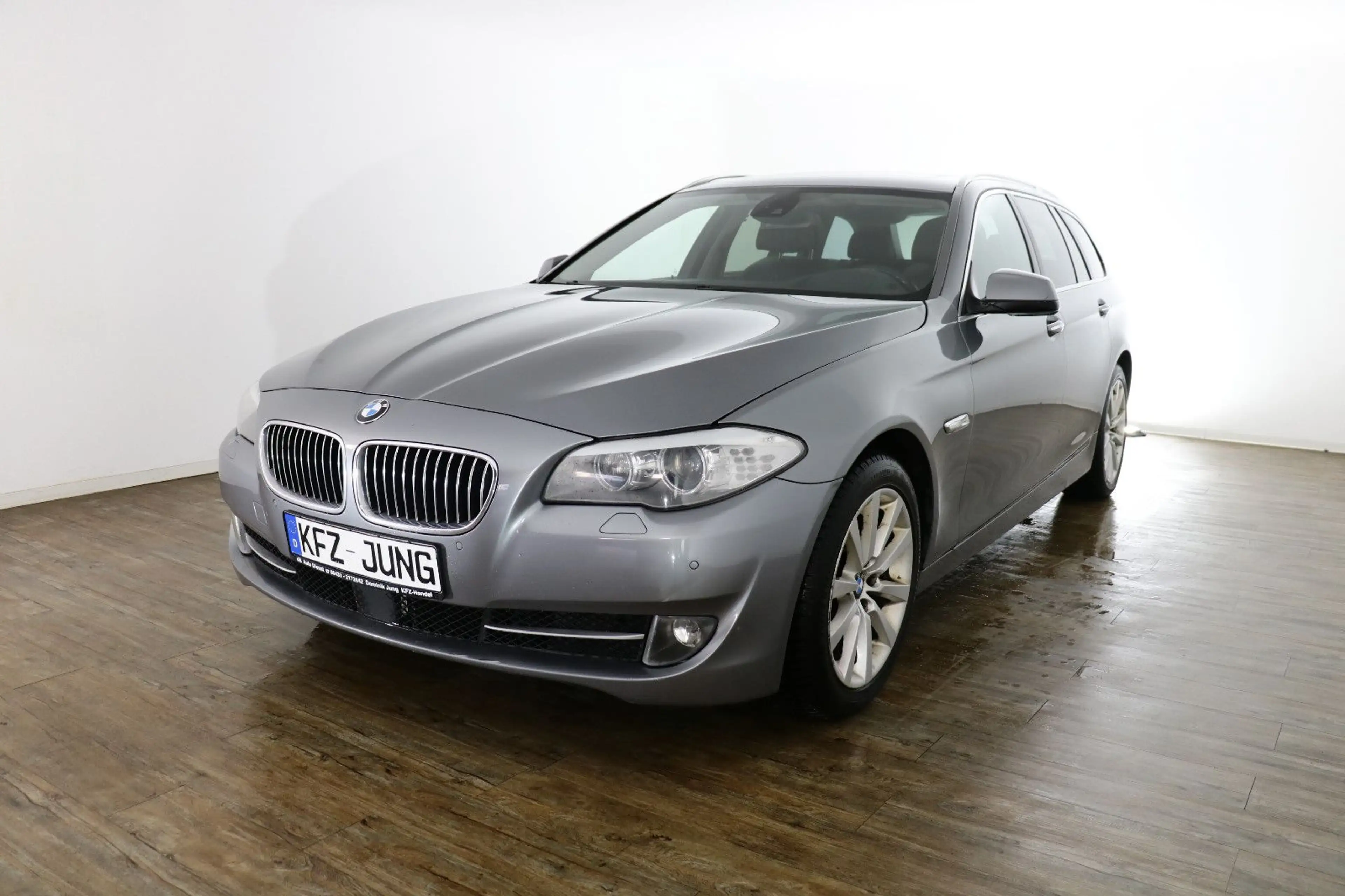 BMW 525 xDrive*TÜV 01/2027*Pano*Xenon*Leder* — photo 5