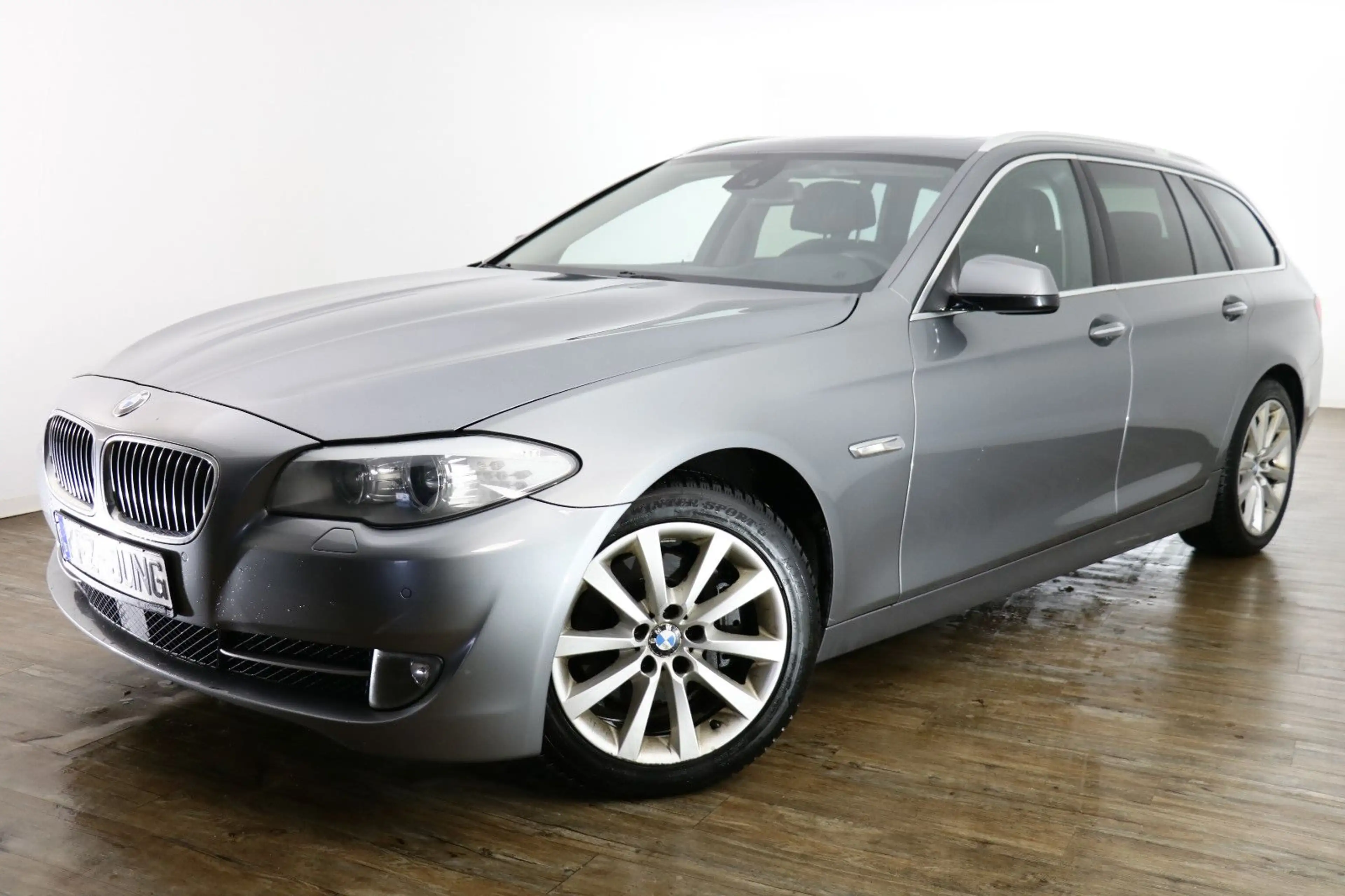 BMW 525 xDrive*TÜV 01/2027*Pano*Xenon*Leder* — photo 2