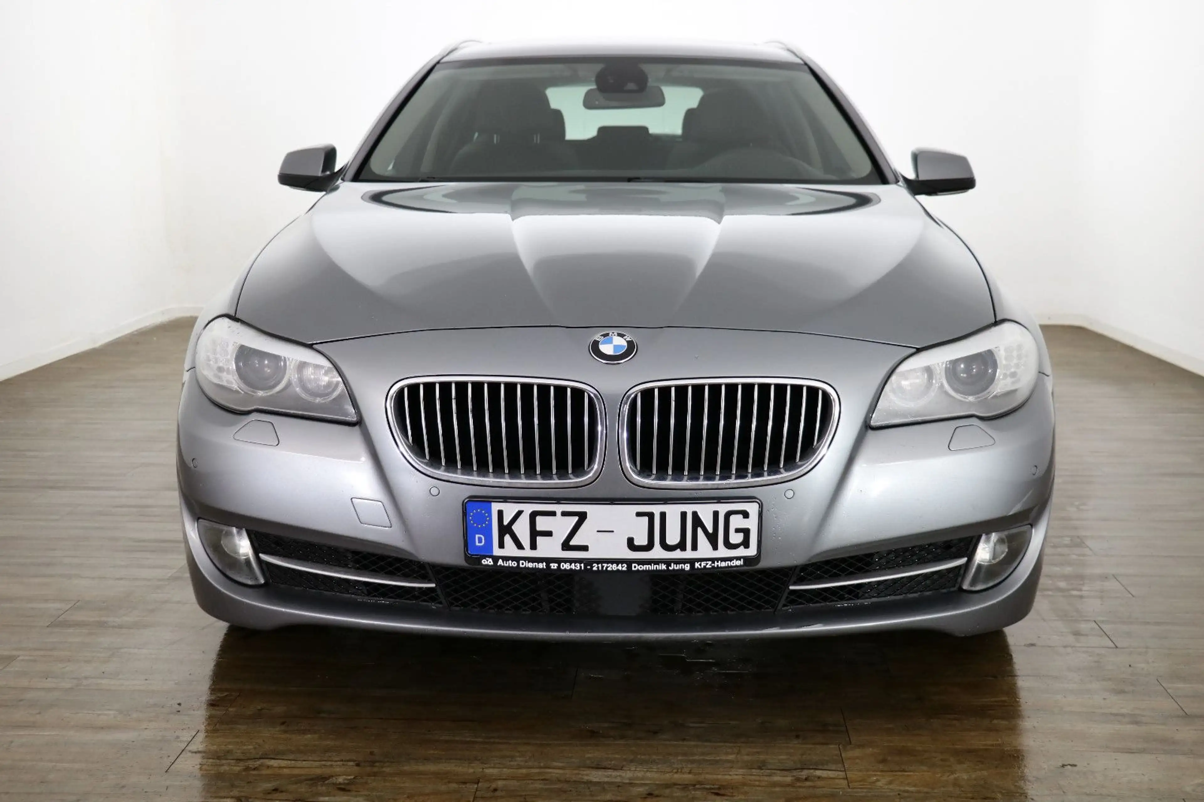 BMW 525 xDrive*TÜV 01/2027*Pano*Xenon*Leder* — photo 3