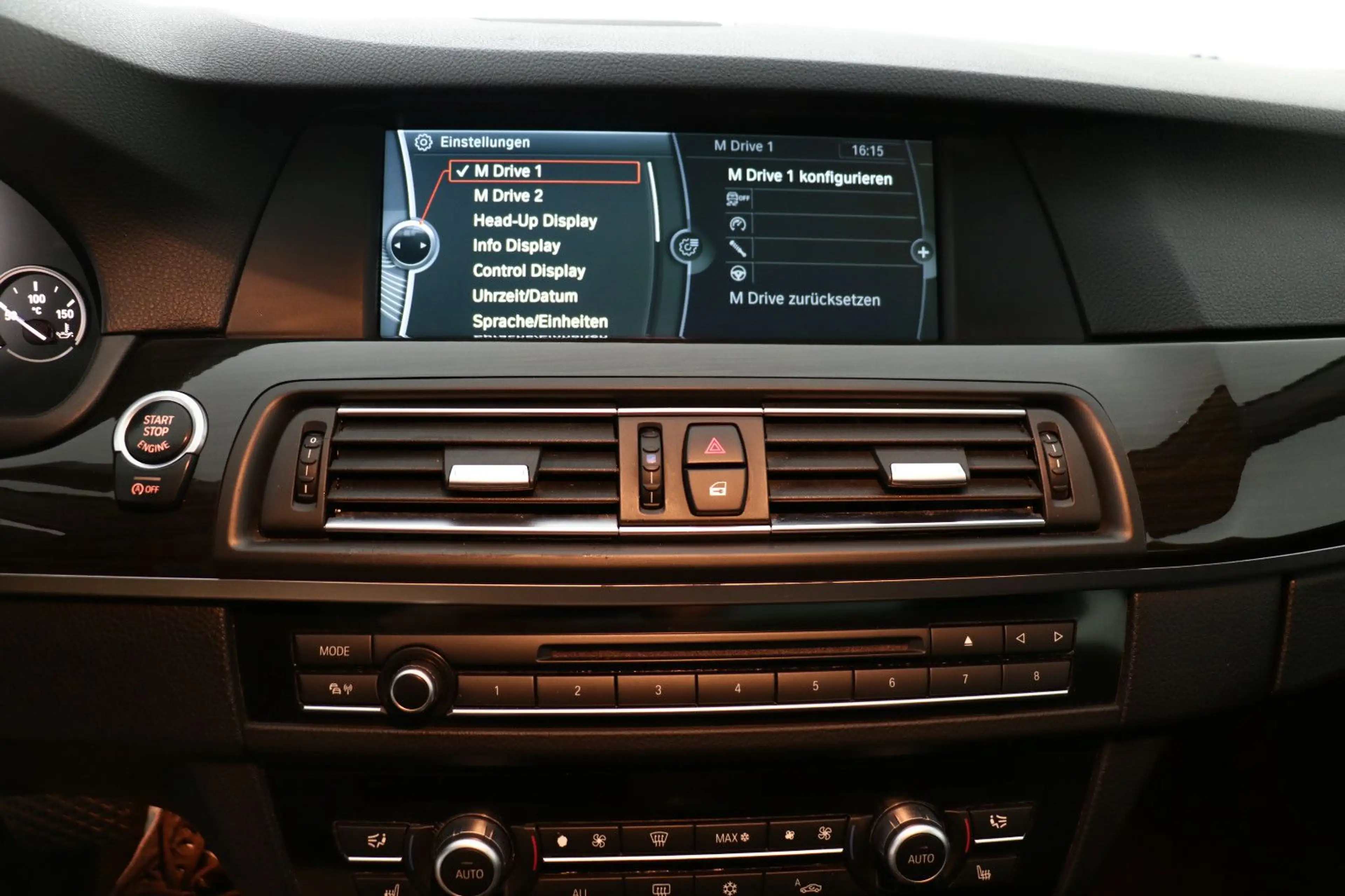 BMW 525 xDrive*TÜV 01/2027*Pano*Xenon*Leder* — photo 15