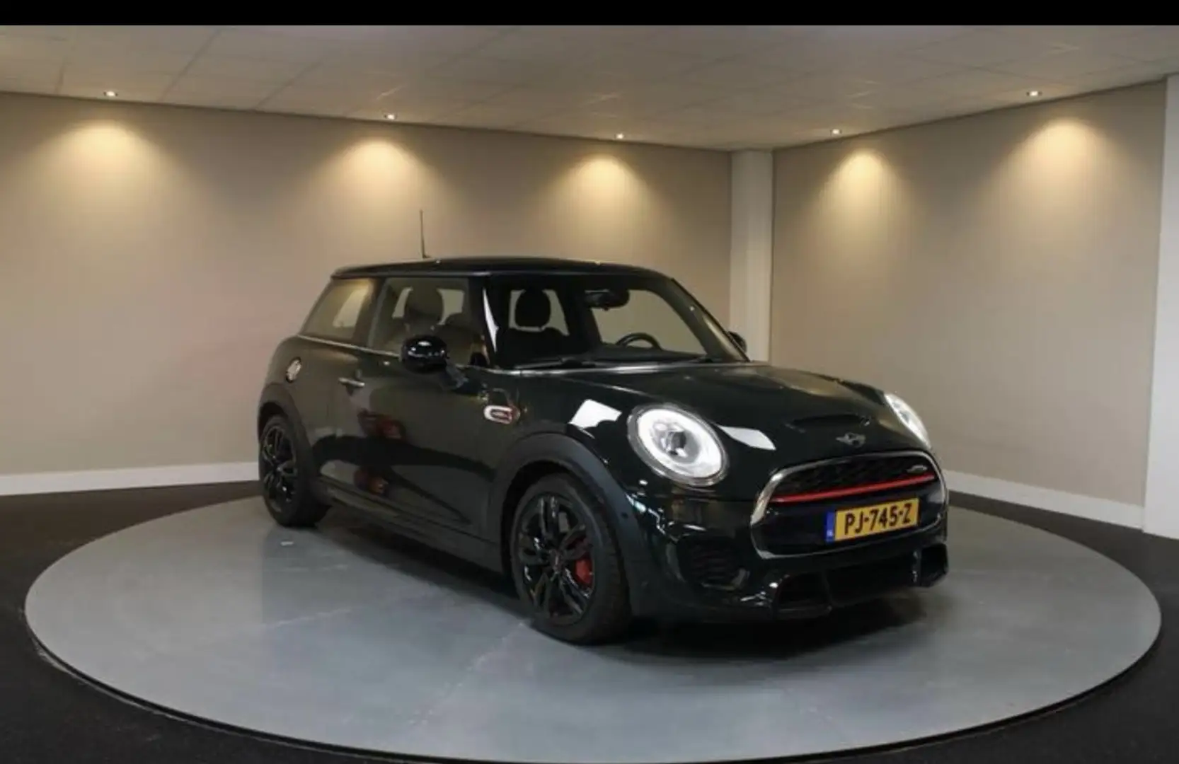 MINI John Cooper Works 2.0 JCW. Chili Zöld - 2