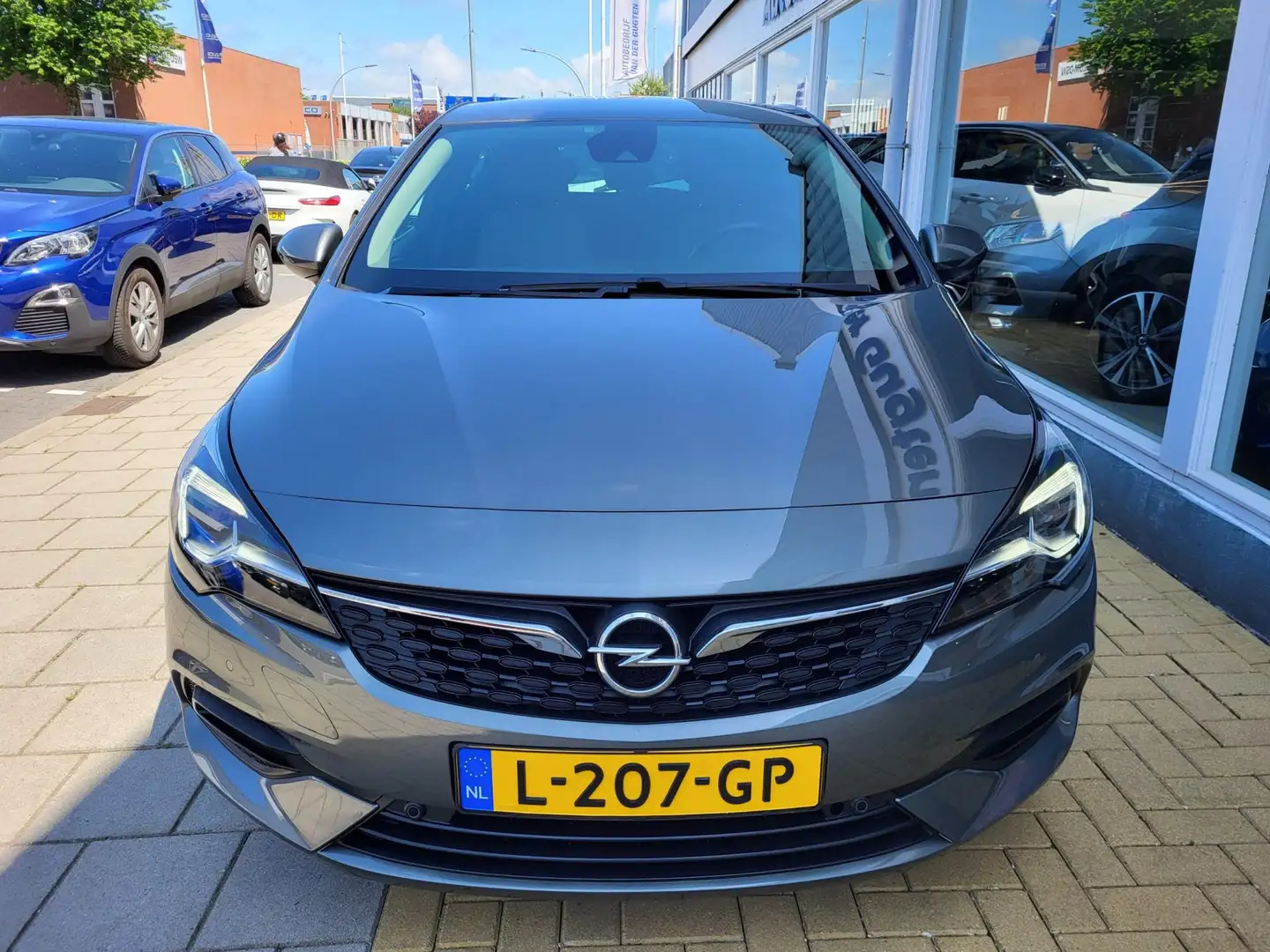 Opel Astra 1.2 Elegance / Camera / Carplay & Android / 31.000 Gris - 2