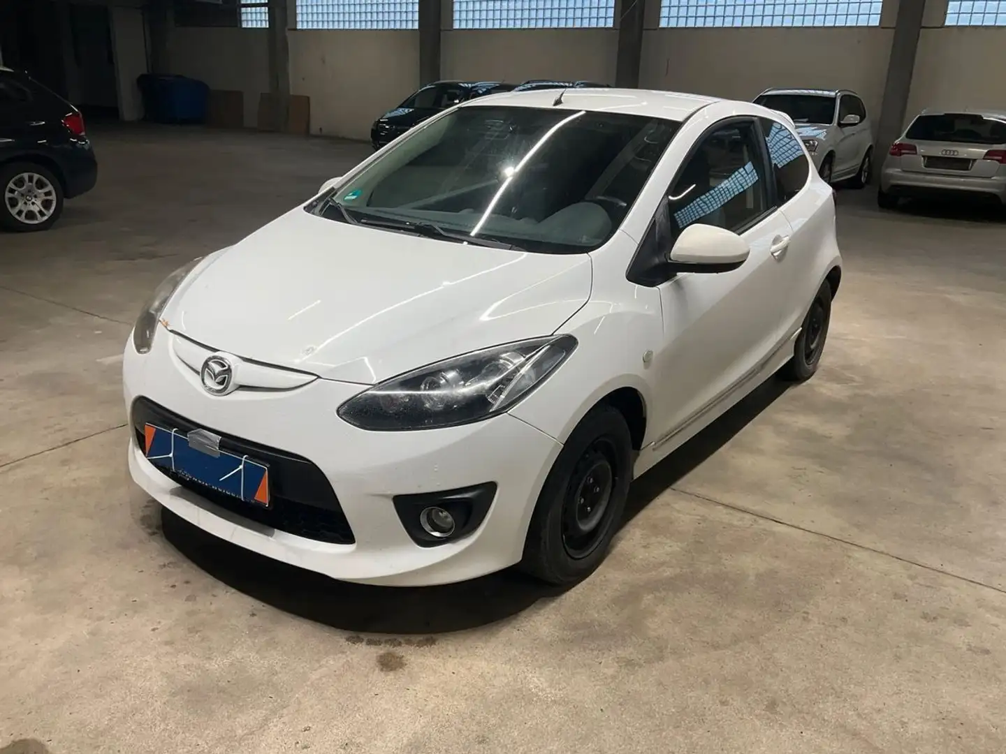Mazda 2 1.3 Dynamic Sport*Tüv 11-26*TMP*AC*SHZ Blanc - 1